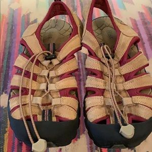 Trail/Hiking sandals 🏔